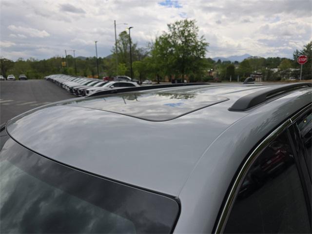 new 2025 Jeep Grand Cherokee car, priced at $40,822