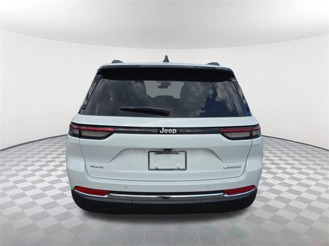 new 2025 Jeep Grand Cherokee car, priced at $40,227