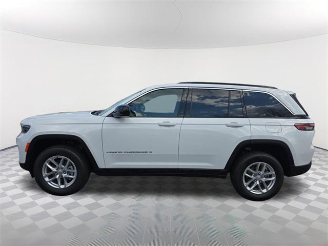new 2025 Jeep Grand Cherokee car, priced at $40,227