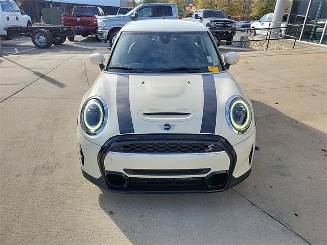 used 2022 MINI Hardtop car, priced at $25,477