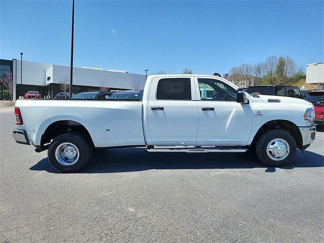 new 2024 Ram 3500 car, priced at $69,070