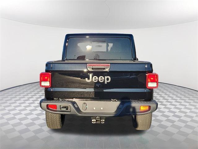 new 2025 Jeep Gladiator car, priced at $43,735