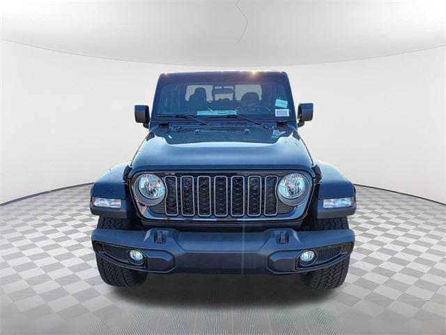 new 2025 Jeep Gladiator car, priced at $43,735