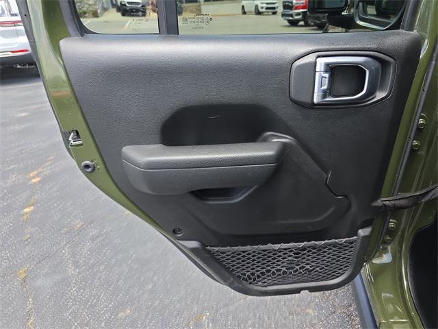 used 2022 Jeep Gladiator car, priced at $37,490