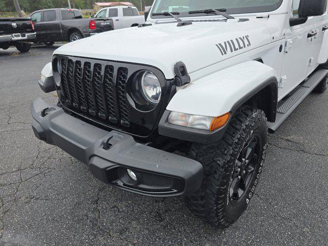 used 2021 Jeep Gladiator car, priced at $32,199