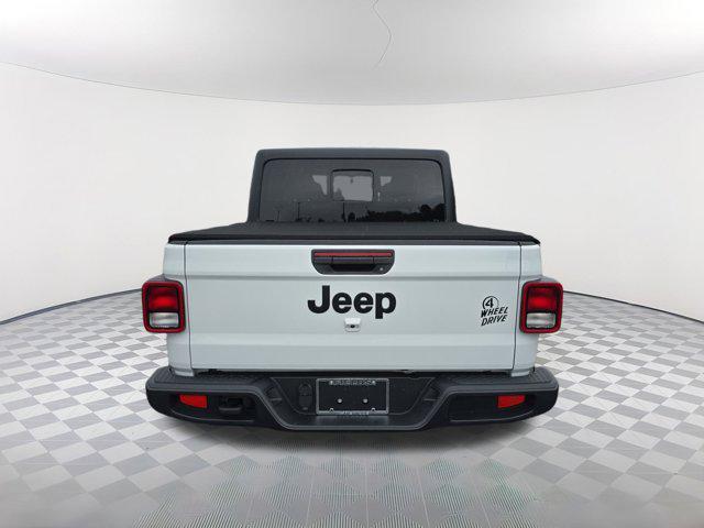 used 2021 Jeep Gladiator car, priced at $32,199