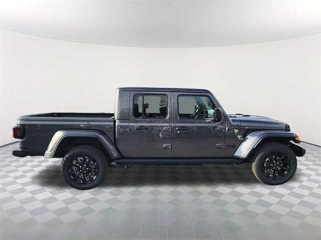 new 2025 Jeep Gladiator car, priced at $43,735