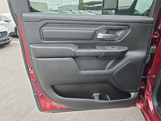 new 2025 Ram 1500 car, priced at $51,913