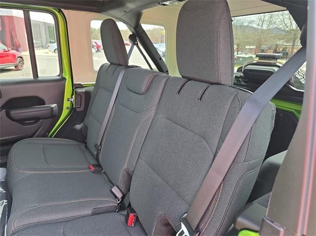 new 2025 Jeep Wrangler car, priced at $53,686