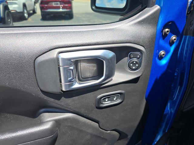 used 2022 Jeep Gladiator car, priced at $29,099