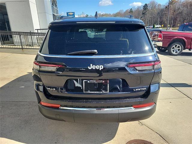 new 2024 Jeep Grand Cherokee L car, priced at $43,812