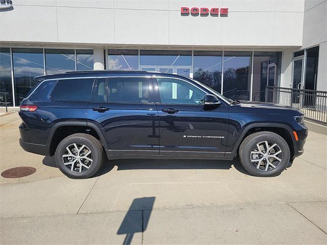 new 2024 Jeep Grand Cherokee L car, priced at $43,812