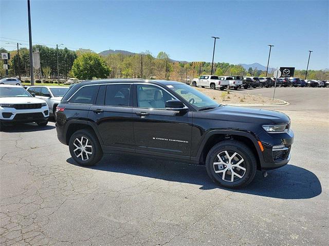 new 2024 Jeep Grand Cherokee car, priced at $49,245