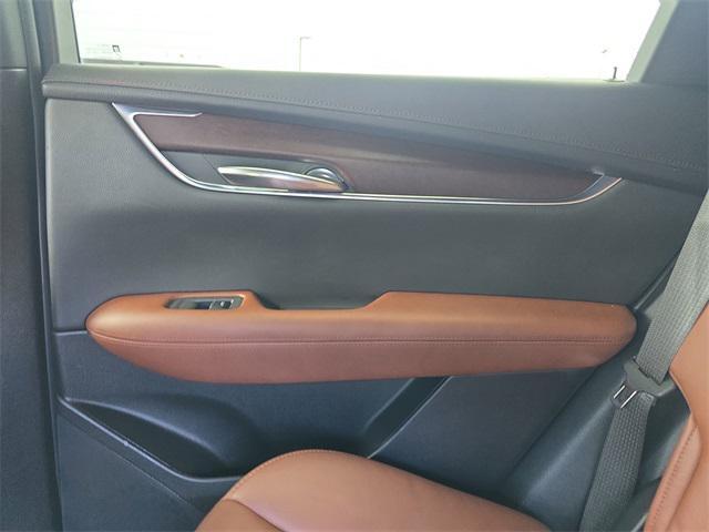 used 2021 Cadillac XT5 car, priced at $27,891