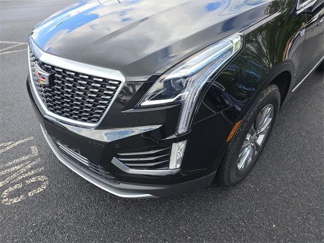 used 2021 Cadillac XT5 car, priced at $27,891
