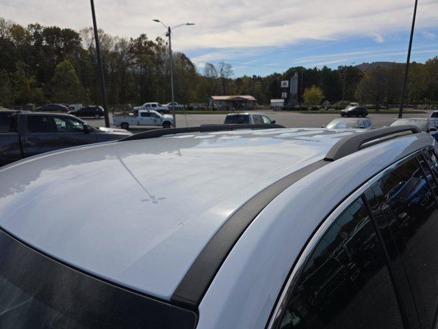 used 2025 GMC Acadia car, priced at $33,490