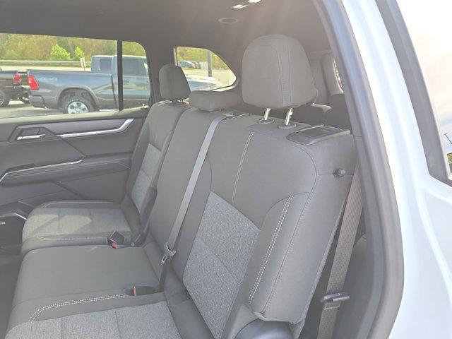 used 2025 GMC Acadia car, priced at $33,490