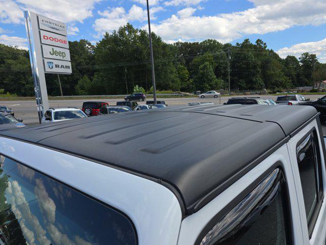 used 2023 Jeep Gladiator car, priced at $32,998