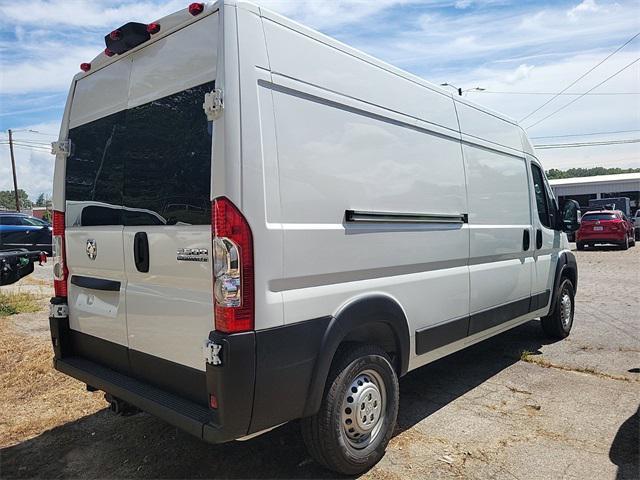 new 2024 Ram ProMaster 2500 car, priced at $48,942