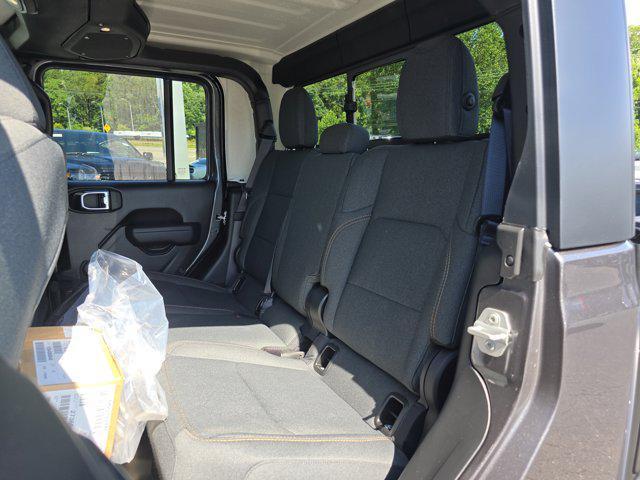 new 2025 Jeep Gladiator car, priced at $55,425
