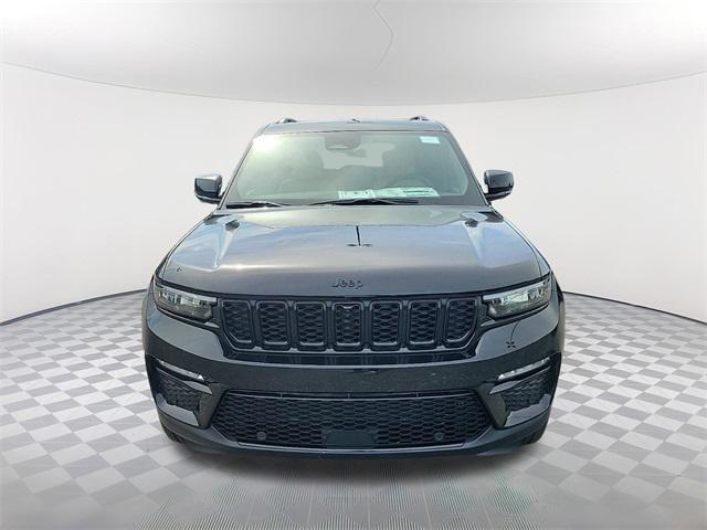 new 2025 Jeep Grand Cherokee car, priced at $47,846