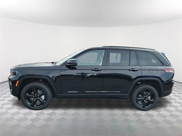 new 2025 Jeep Grand Cherokee car, priced at $47,846