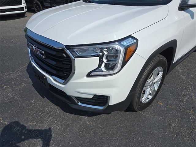 used 2024 GMC Terrain car, priced at $25,290