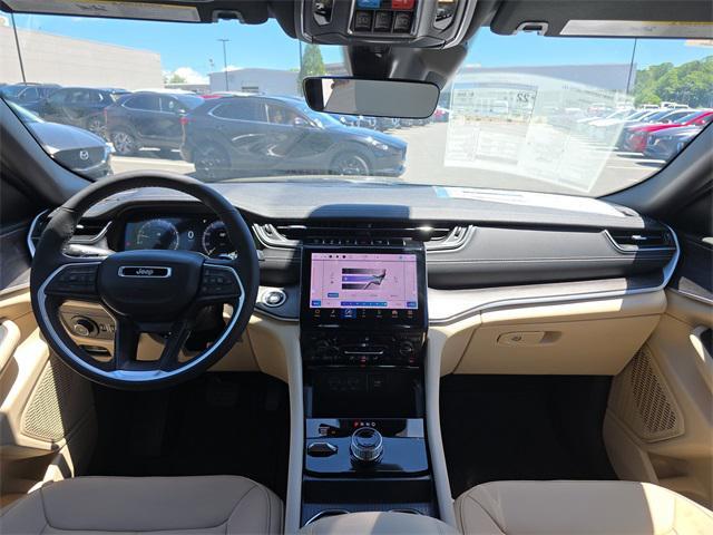new 2025 Jeep Grand Cherokee car, priced at $45,691