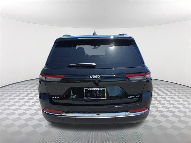new 2025 Jeep Grand Cherokee car, priced at $45,691