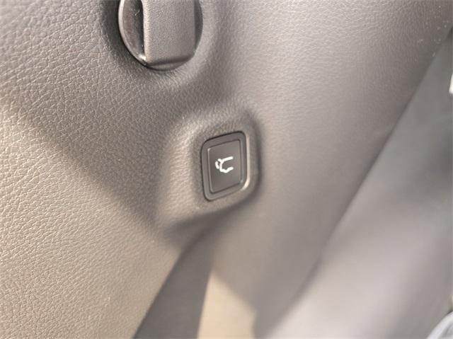 new 2025 Jeep Compass car, priced at $32,733