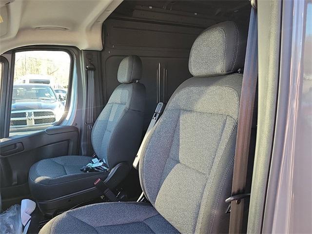 new 2025 Ram ProMaster 2500 car, priced at $51,132