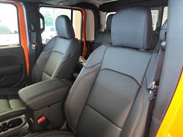 new 2025 Jeep Gladiator car, priced at $51,155