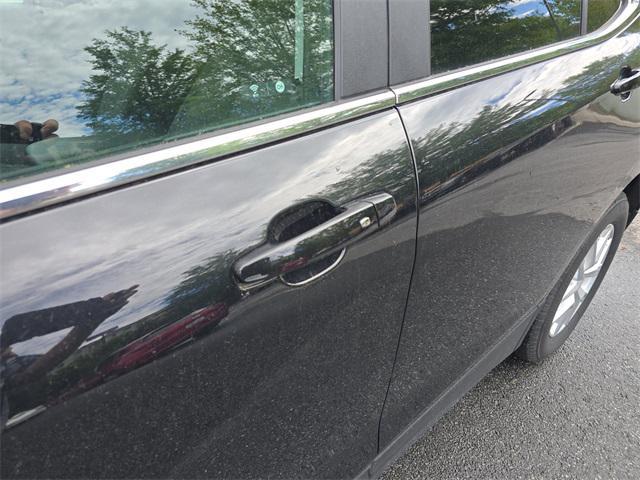 used 2024 Chevrolet Equinox car, priced at $23,999