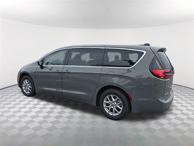 new 2025 Chrysler Pacifica car, priced at $49,767