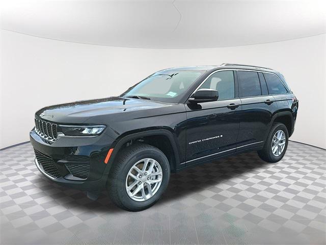 new 2025 Jeep Grand Cherokee car, priced at $39,317