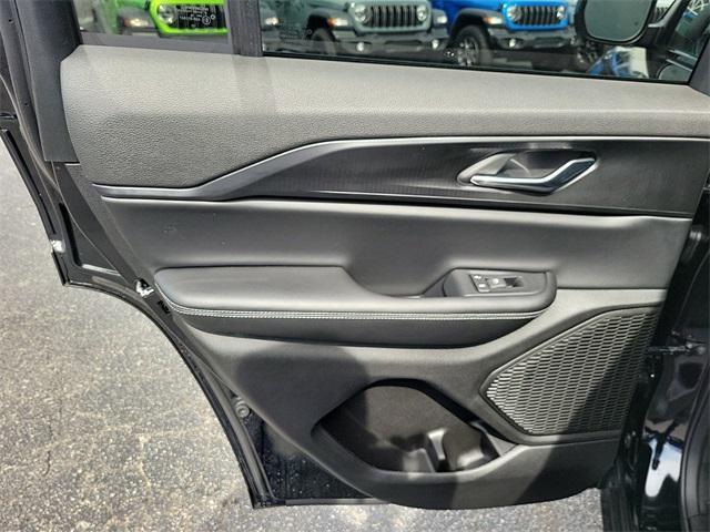 new 2025 Jeep Grand Cherokee car, priced at $39,317