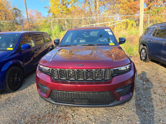 used 2024 Jeep Grand Cherokee car, priced at $34,990