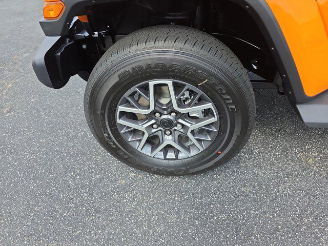 new 2025 Jeep Wrangler car, priced at $57,222
