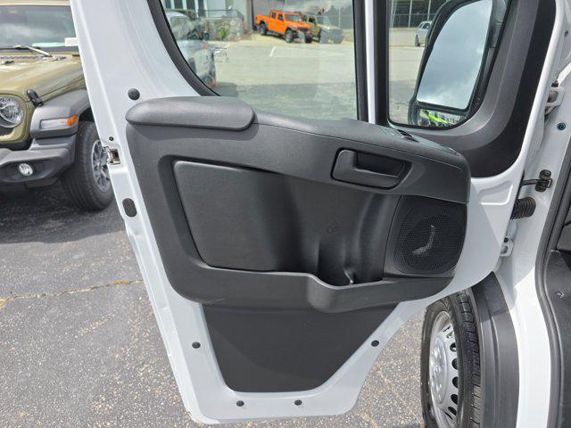 new 2025 Ram ProMaster 2500 car, priced at $52,580