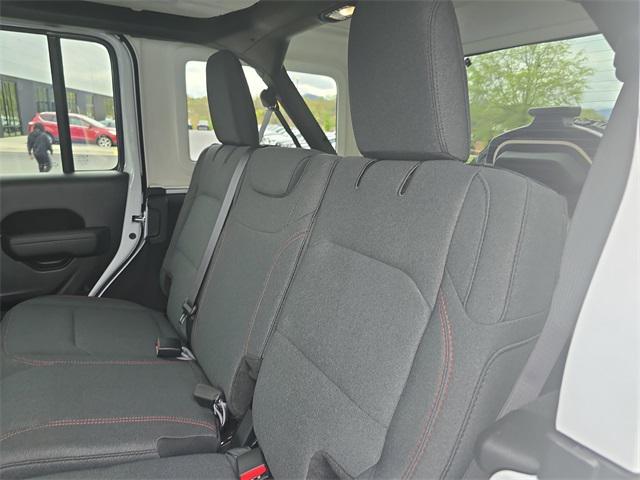 new 2025 Jeep Wrangler car, priced at $60,148