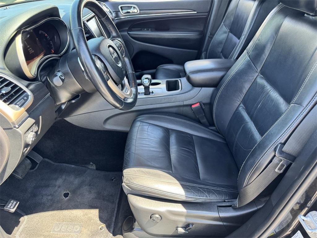 used 2015 Jeep Grand Cherokee car, priced at $12,896