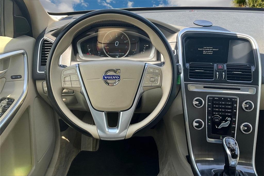 used 2015 Volvo XC60 car, priced at $14,499