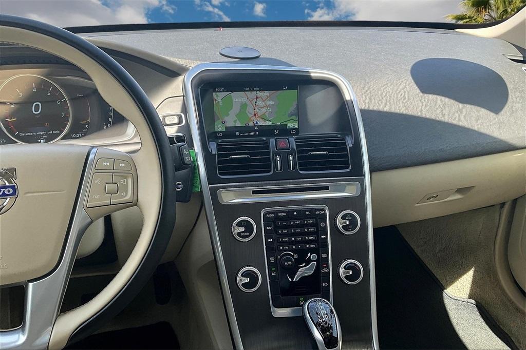 used 2015 Volvo XC60 car, priced at $14,499