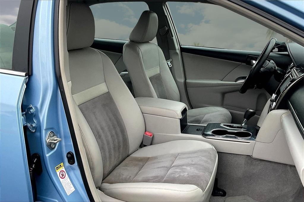 used 2012 Toyota Camry Hybrid car, priced at $15,499