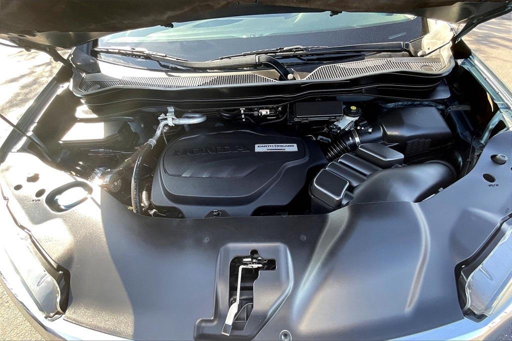 used 2016 Honda Pilot car, priced at $18,499