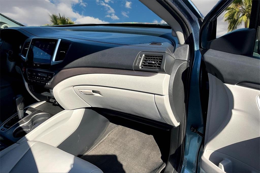 used 2016 Honda Pilot car, priced at $18,499