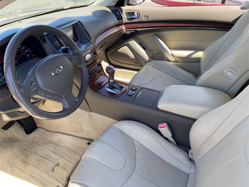 used 2009 INFINITI G37 car, priced at $16,366