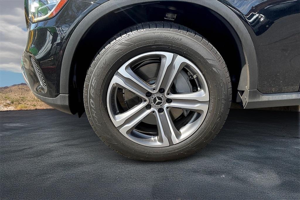 used 2020 Mercedes-Benz GLC 300 car, priced at $21,497