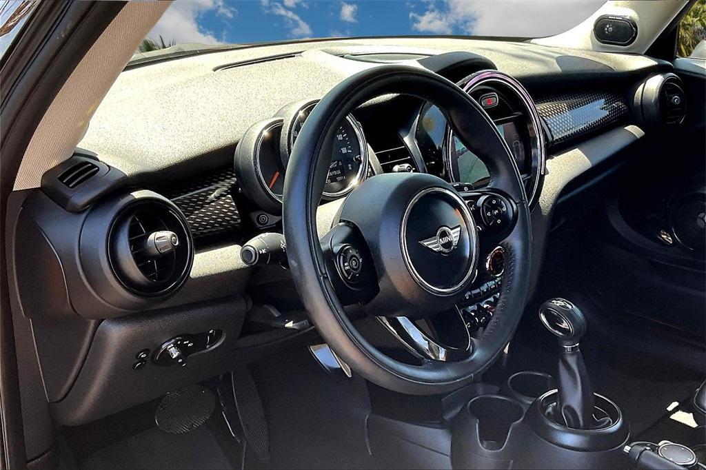 used 2018 MINI Hardtop car, priced at $20,499