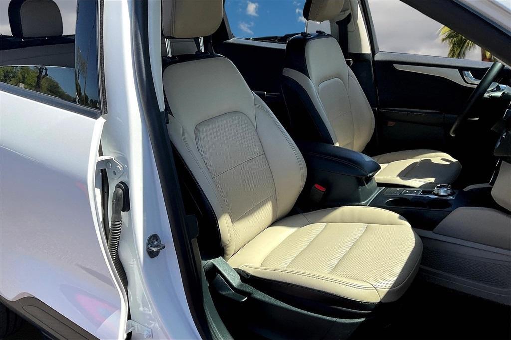 used 2022 Ford Escape car, priced at $21,396